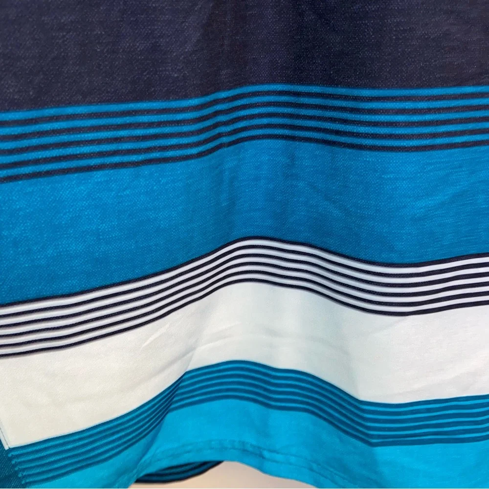 NWT Nike Men’s XL Repel Swim trunks blue black white stripe